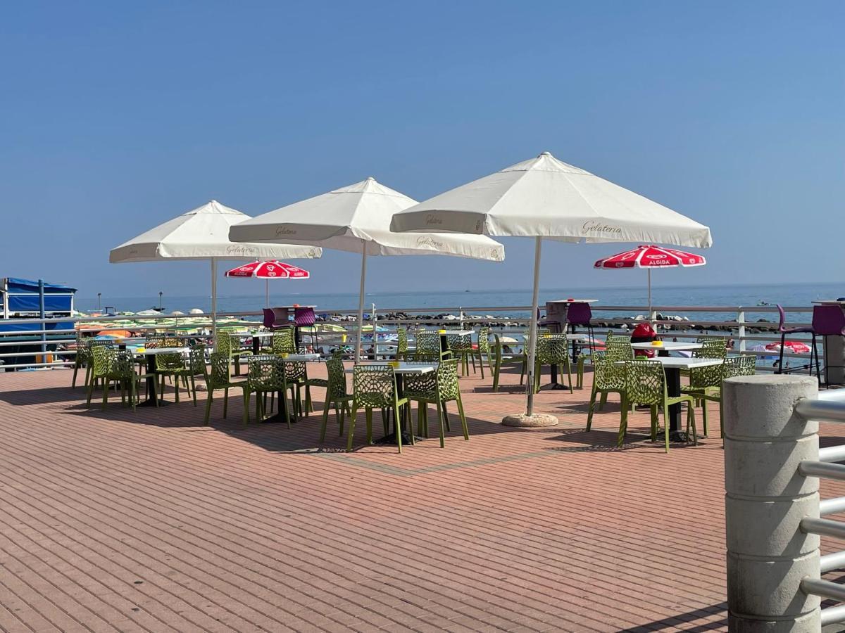 Casa Aiga Marina Διαμέρισμα Βεντιμίλια Εξωτερικό φωτογραφία