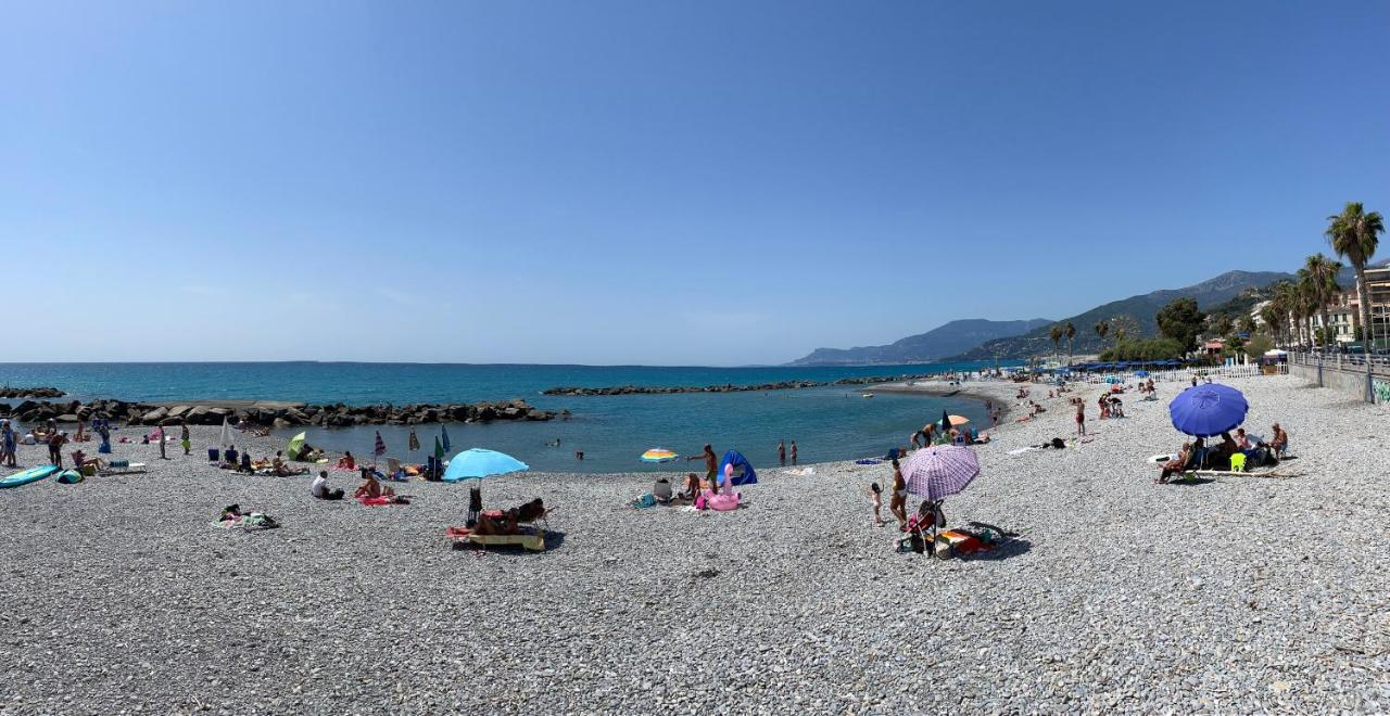 Casa Aiga Marina Διαμέρισμα Βεντιμίλια Εξωτερικό φωτογραφία